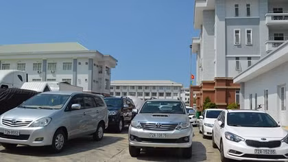 Khởi tố kẻ thuê 18 ô tô rồi đem cầm, bán 