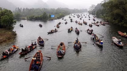 Nhức nhối những chuyện buồn trong mùa lễ hội