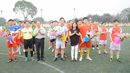 Giao lưu bóng đá nhân ngày thành lập Đoàn TNCS Hồ Chí Minh