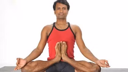 Kỷ lục về luyện yoga