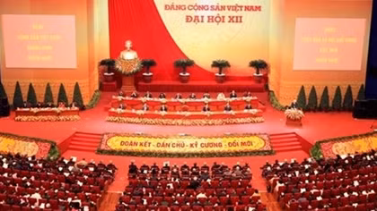 Đại hội bỏ phiếu bầu Ban Chấp hành Trung ương khóa XII