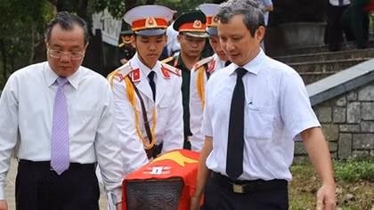 Thừa Thiên - Huế truy điệu, an táng hài cốt liệt sĩ hy sinh tại Lào