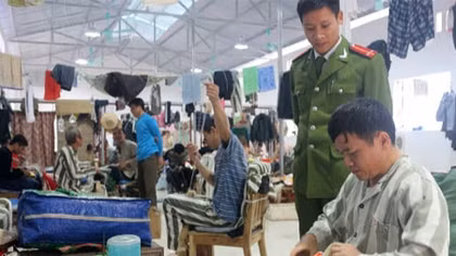 Ngày cận Tết ở khu “dân cư” đặc biệt Thanh Lâm