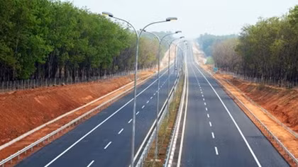 Xây dựng đường cao tốc đoạn cửa khẩu Hữu Nghị - Chi Lăng 