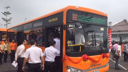 Xe buýt chất lượng cao Hà Nội - Nội Bài 30.000đ/lượt 