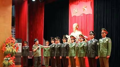 Từ ngày 6-6, triển khai trang phục Công an nhân dân mới