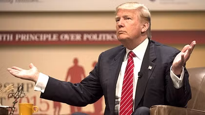 Khi ứng viên tổng thống Mỹ, tỉ phú Donald Trump “bốc hỏa”