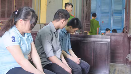 12 năm tù cho người phụ nữ phạm tội hiếp dâm
