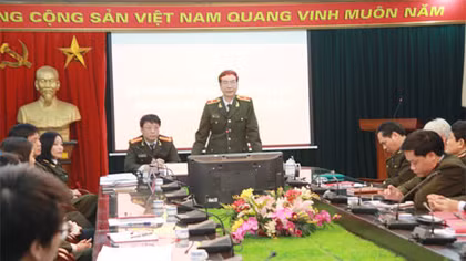 Ban Biên tập Báo CAND gặp gỡ, đối thoại với đoàn viên, hội viên các tổ chức đoàn thể
