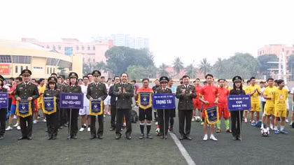 Tổng cục Hậu cần-Kỹ thuật khai mạc Giải bóng đá mi ni truyền thống Thanh niên, năm 2016