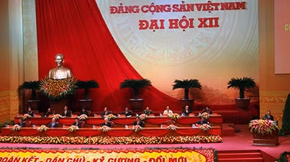 Đoàn Chủ tịch Đại hội Đảng toàn quốc lần thứ XII gồm 17 đồng chí