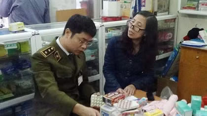 Chân dung bà chủ chỉ đạo nhân viên sửa hạn thuốc hết date
