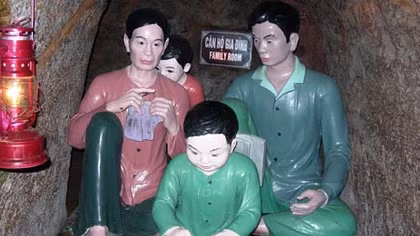 Một thời oanh liệt trong lòng đất