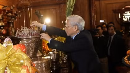 Tổng Bí thư Nguyễn Phú Trọng thăm Khu di tích K9