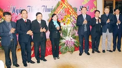 Bộ Công an gặp mặt các đồng chí lãnh đạo, giáo sư, bác sĩ đầu ngành Y tế