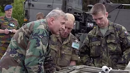 Czech 'gửi vũ khí' ủng hộ cuộc chiến chống IS