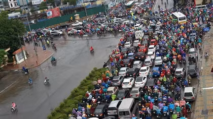 Lượng ôtô của Hà Nội tăng gấp 3 lần so với năm 2014