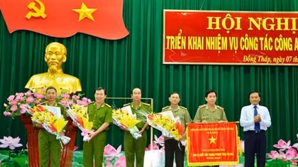 Công an các tỉnh triển khai công tác năm 2016