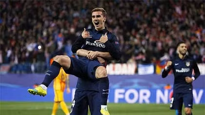 Nhìn từ bán kết Champions League năm nay: Ba công, một thủ