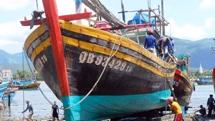Chung tay mở đường ra biển