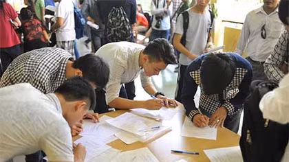 Phần mềm xét tuyển đại học chung: Nên hay không nên?
