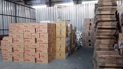 Hơn 100 tấn bột ngọt ruột Trung Quốc vỏ Việt Nam
