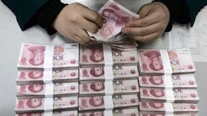 Chuyển tiền trái phép hàng trăm tỷ đồng