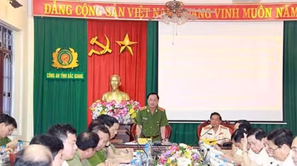 Thứ trưởng Nguyễn Văn Thành làm việc với Công an tỉnh Bắc Giang