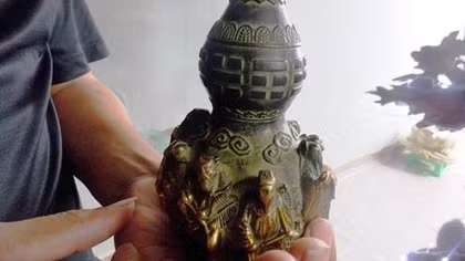 “Bình cổ giá chục tỷ” chỉ là đồ giả