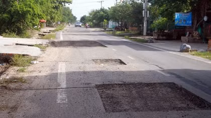 Những bất cập về nghiệm thu bàn giao đường Trường Sơn Đông