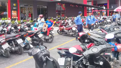Vào công ty trộm xe máy, rã bán phế liệu