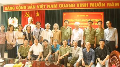 Khai mạc Trại sáng tác Mỹ thuật “Vì An ninh Tổ quốc và bình yên cuộc sống"