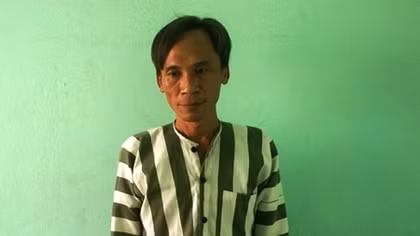 Say ma túy dùng ổ khóa đánh mẹ trọng thương