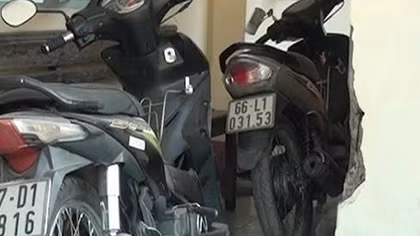 Vừa ra tù... "đá nóng" 37 xe mô tô liên tỉnh