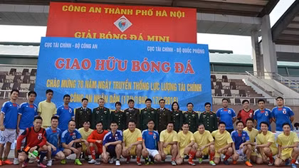 Giao lưu kỷ niệm Ngày truyền thống tài chính QĐND và CAND