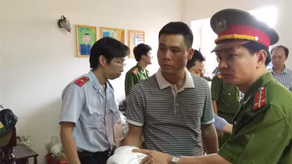 Triệt phá đường dây mua bán chất tạo nạc quy mô lớn