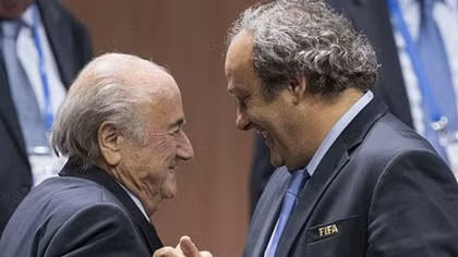 Chủ tịch FIFA Sepp Blatter và Chủ tịch UEFA Michel Platini phải đối mặt với án phạt như thế nào? 