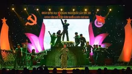 Sôi động đêm trao giải Liên hoan tuyên truyền ca khúc cách mạng toàn quốc năm 2015