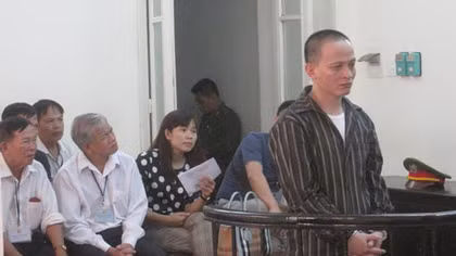  Nguyên Giám đốc Công ty Linh Anh chiếm đoạt gần 10 tỷ đồng của khách hàng