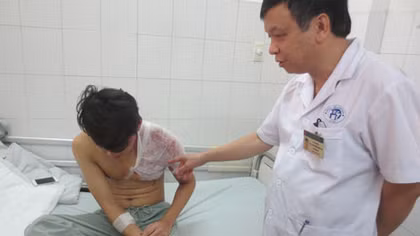 Rùng mình với những đòn thù từ axit