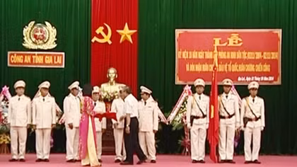 Những người lính anh hùng chống Fulro