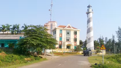 Cửa Tùng làng xanh từ ‘tọa độ lửa’