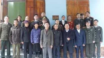 Bàn giao Nhà tình nghĩa cho cán bộ Công an hoàn cảnh khó khăn