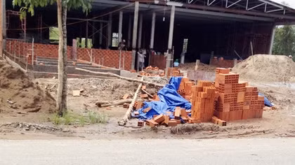Những công trình xây dựng thách thức pháp luật