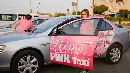 Dịch vụ "taxi hồng" ở Ai Cập dành cho nữ giới