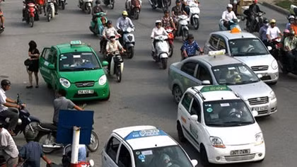 Nhiều doanh nghiệp vận tải tại TP HCM cố tình né giảm cước