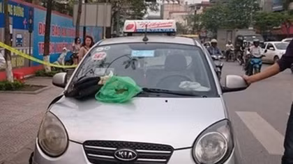 "Ôm" trái phép gần 9kg vàng sa khoáng từ Quảng Ninh về Hà Nội