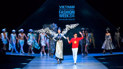 “Làng mẫu” rộn ràng đón Tuần lễ thời trang quốc tế Việt Nam 2016