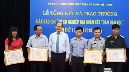 Phát động Giải báo chí "Vì sự nghiệp Đại đoàn kết dân tộc" lần thứ XII, năm 2015-2016
