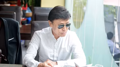 "Aloner" tĩnh lặng, an nhiên